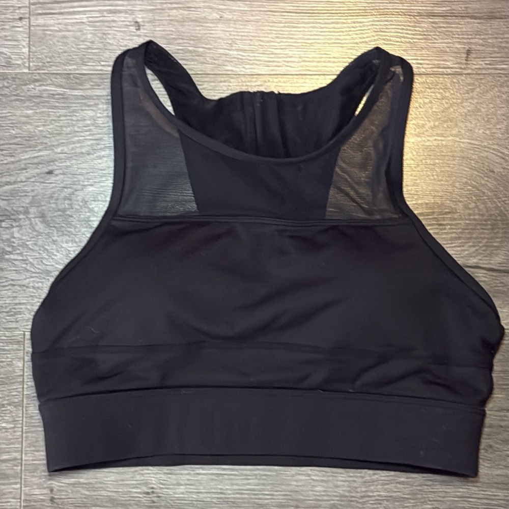 Zyia Active black Sports Bra Pilates Run Walk Everyday wear Confortable Cute
